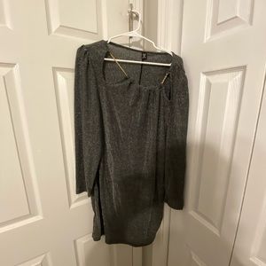 grey  glitter dress with gold sholder chain